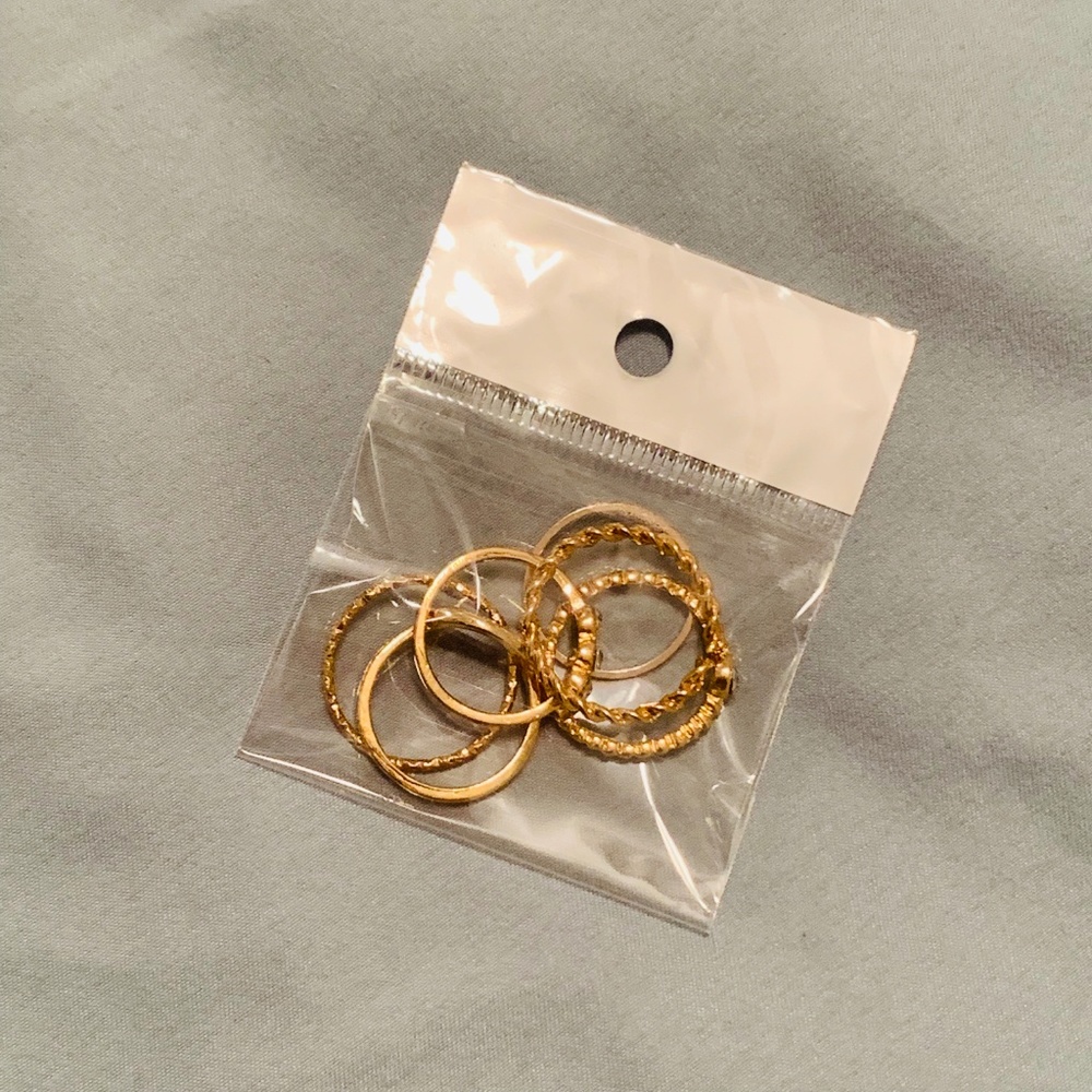 NEW Gold Mixed Boho Midi/Knuckle Ring Set - Picture 4 of 4